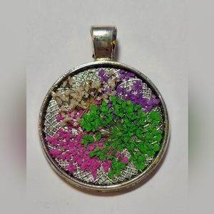Floral pendant
